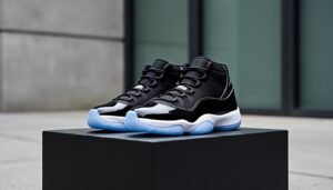 découvrez l'air jordan 11, la sneaker en cuir verni qui a marqué un tournant dans l'histoire de la marque jordan. alliant style emblématique et performance sportive, elle est devenue un incontournable pour les passionnés de mode et de basketball.